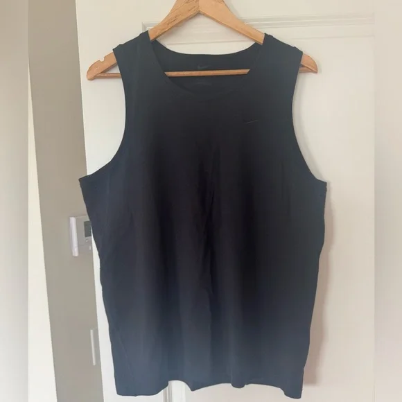 Black Nike Dri-Fit Tank Top - Picture 1 of 4